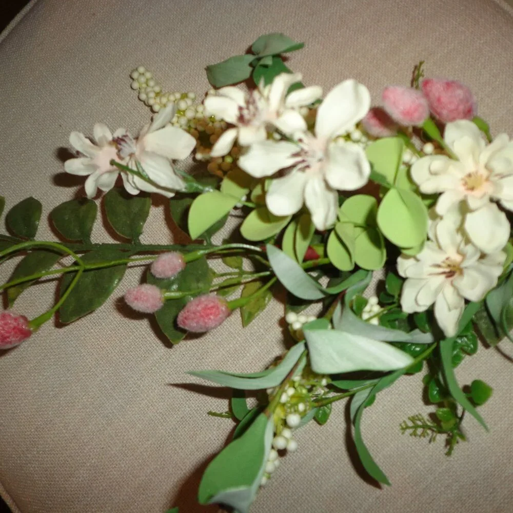 NEW DC David Christopher's Mixed Spring Blossom Spray 20